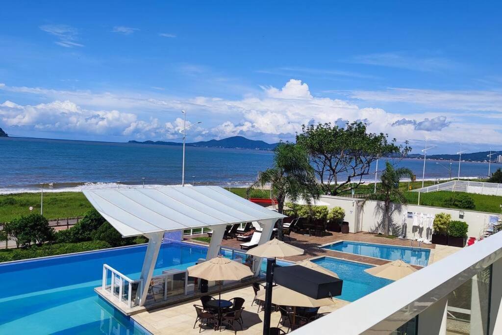 Bali Beach Home Club Rogga Beira Mar - Balneario Piçarras Extérieur photo